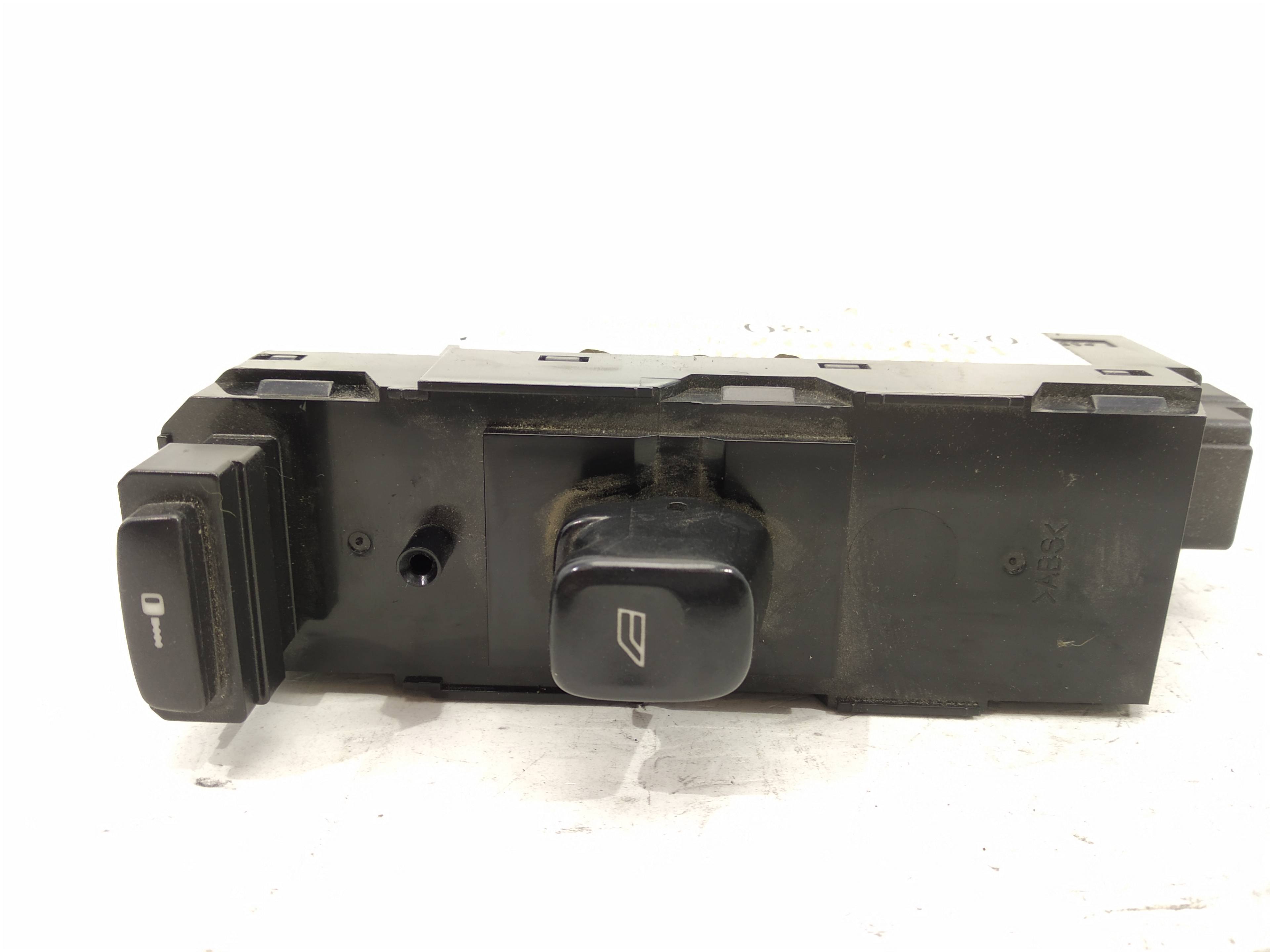 VOLVO XC90 1 generation (2002-2014) Front Right Door Window Switch 30658147, 30658147, 30658147 19325532