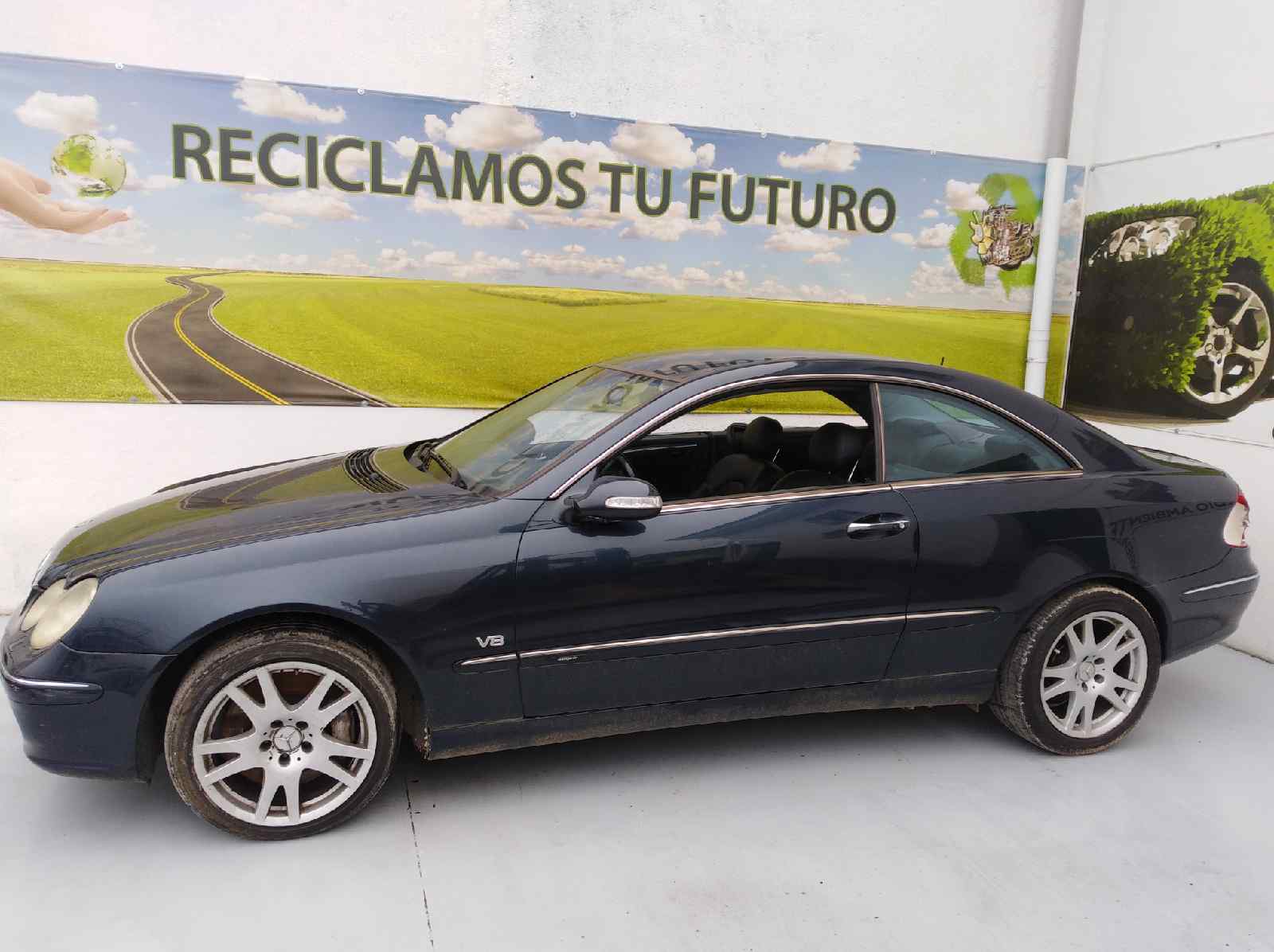 MERCEDES-BENZ CLK AMG GTR C297 (1997-1999) Priekšējo labo durvju logu pacēlājs A2308200942, A2308200942 19276871