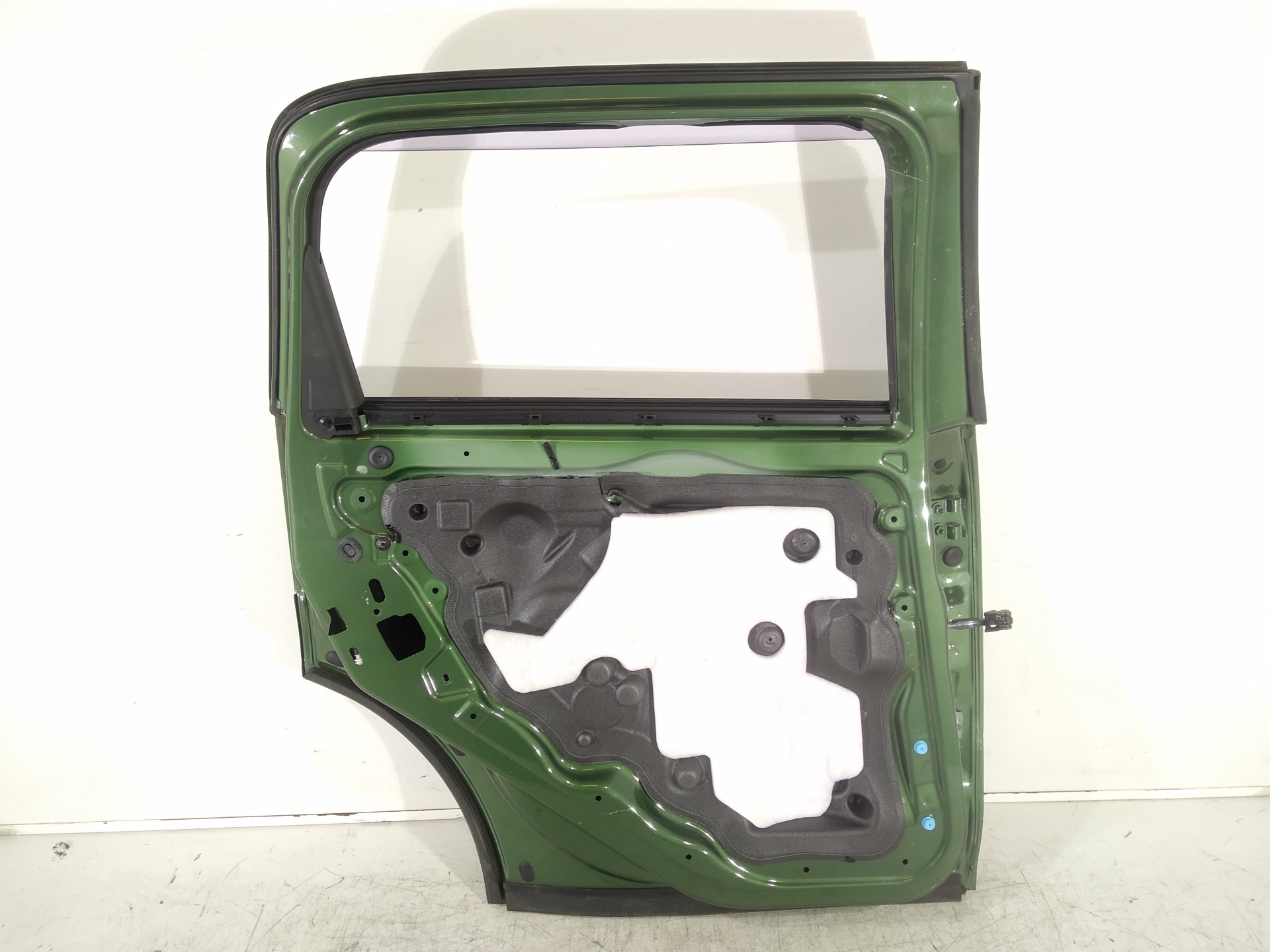 MINI Clubman R55 (2007-2014) Rear Left Door 41009805929, 41009805929, 41009805929 24515477