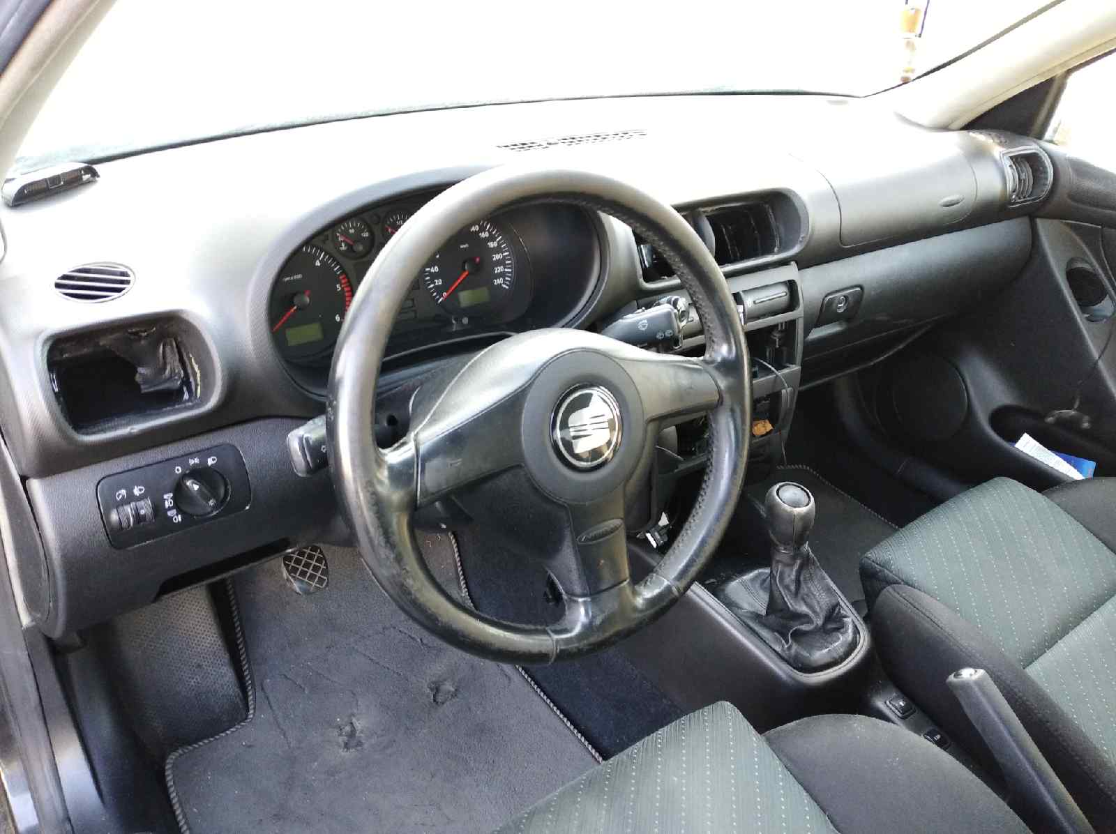 SEAT Leon 1 generation (1999-2005) Rear Left Taillight 1M6945091B, 1M6945091B, 1M6945091B 24664454