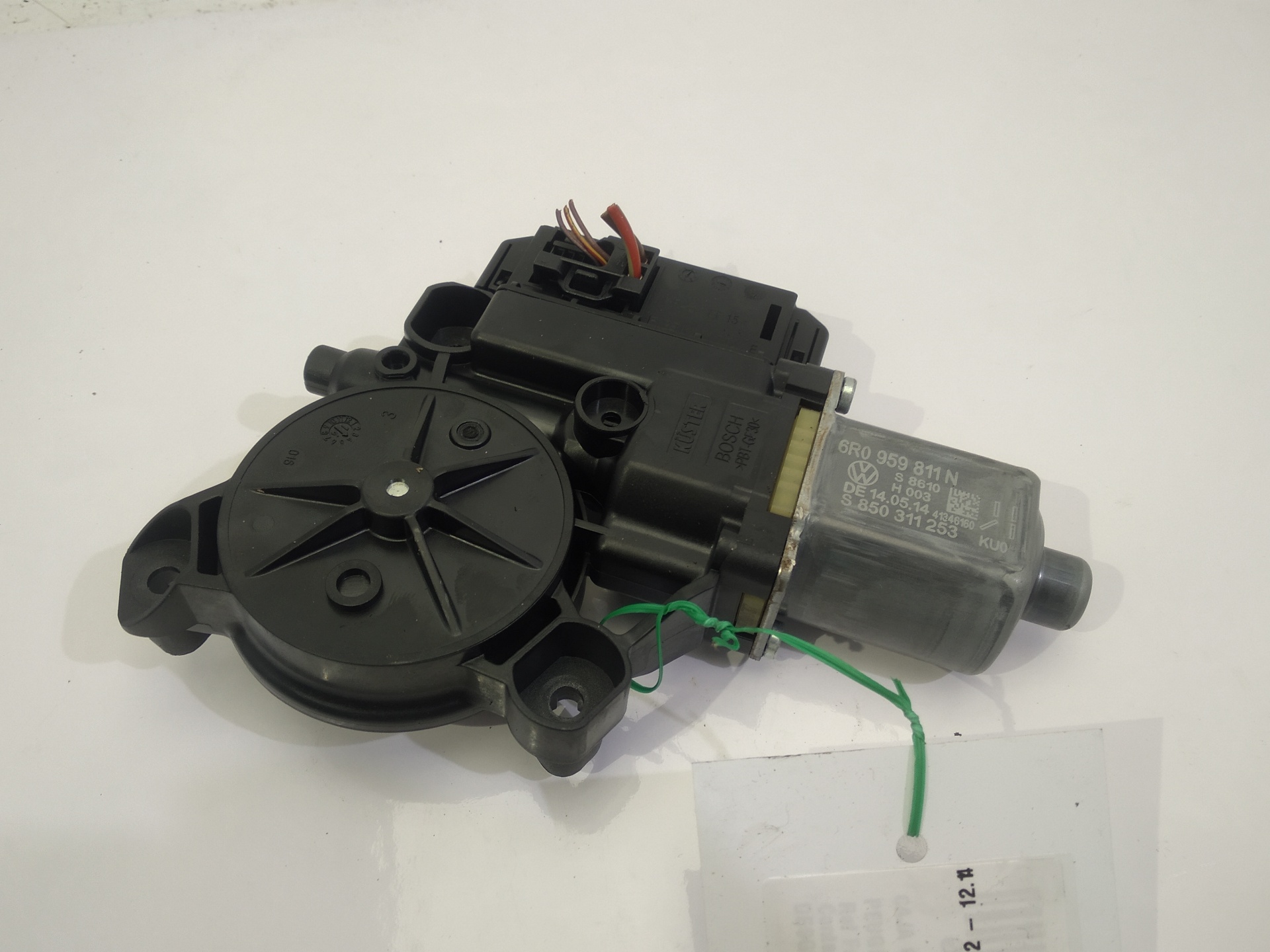 VOLKSWAGEN Polo 5 generation (2009-2017) Rear Left Door Window Control Motor 6R0959811N, 6R0959811N, 6R0959811N 24515110