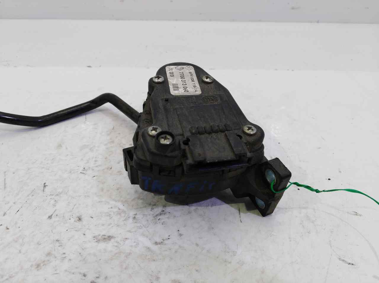 RENAULT Vivaro 1 generation (2002-2014) Throttle Pedal 7700313060 25304949