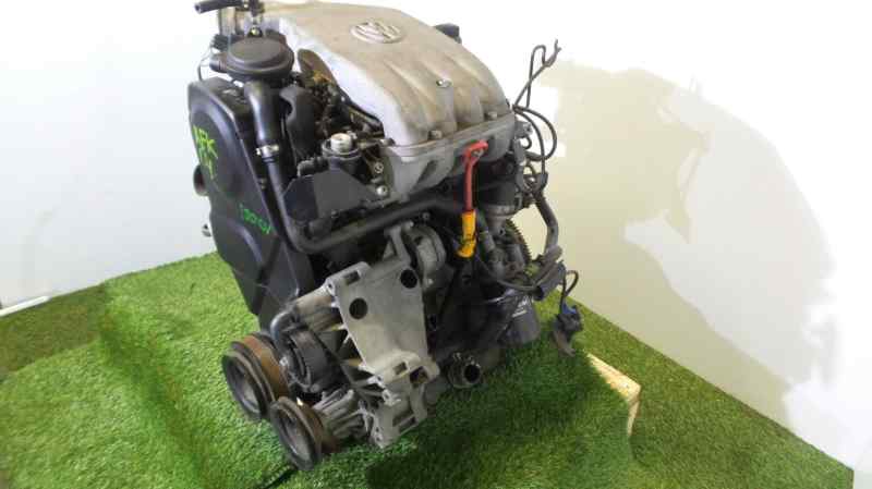 VOLKSWAGEN Golf 3 generation (1991-1998) Moteur AEK 18851454