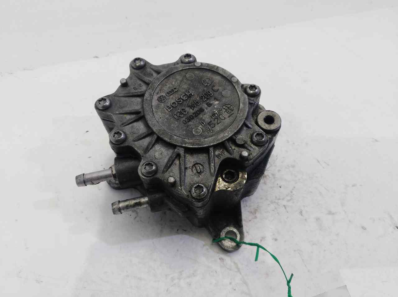 AUDI A3 8P (2003-2013) Vacuum Pump 03G145209C 25305170