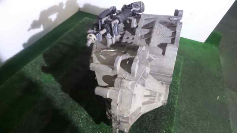 VOLVO V70 2 generation (2000-2008) Gearbox 1023746 18869569