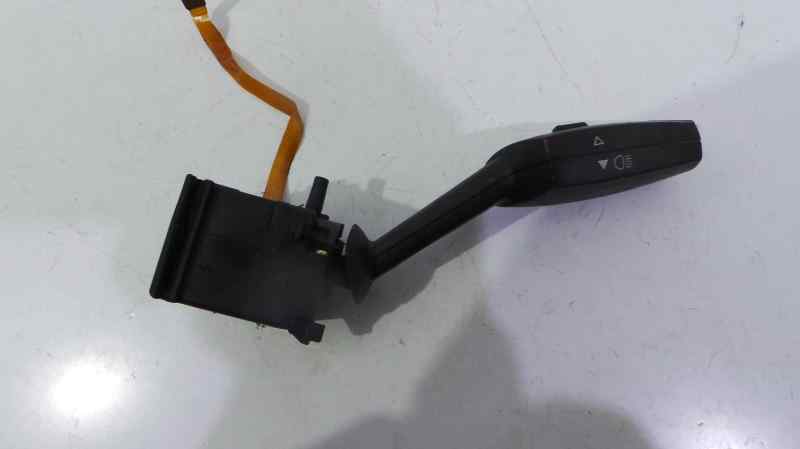 BMW 3 Series E90/E91/E92/E93 (2004-2013) Switches 01108100 19154804