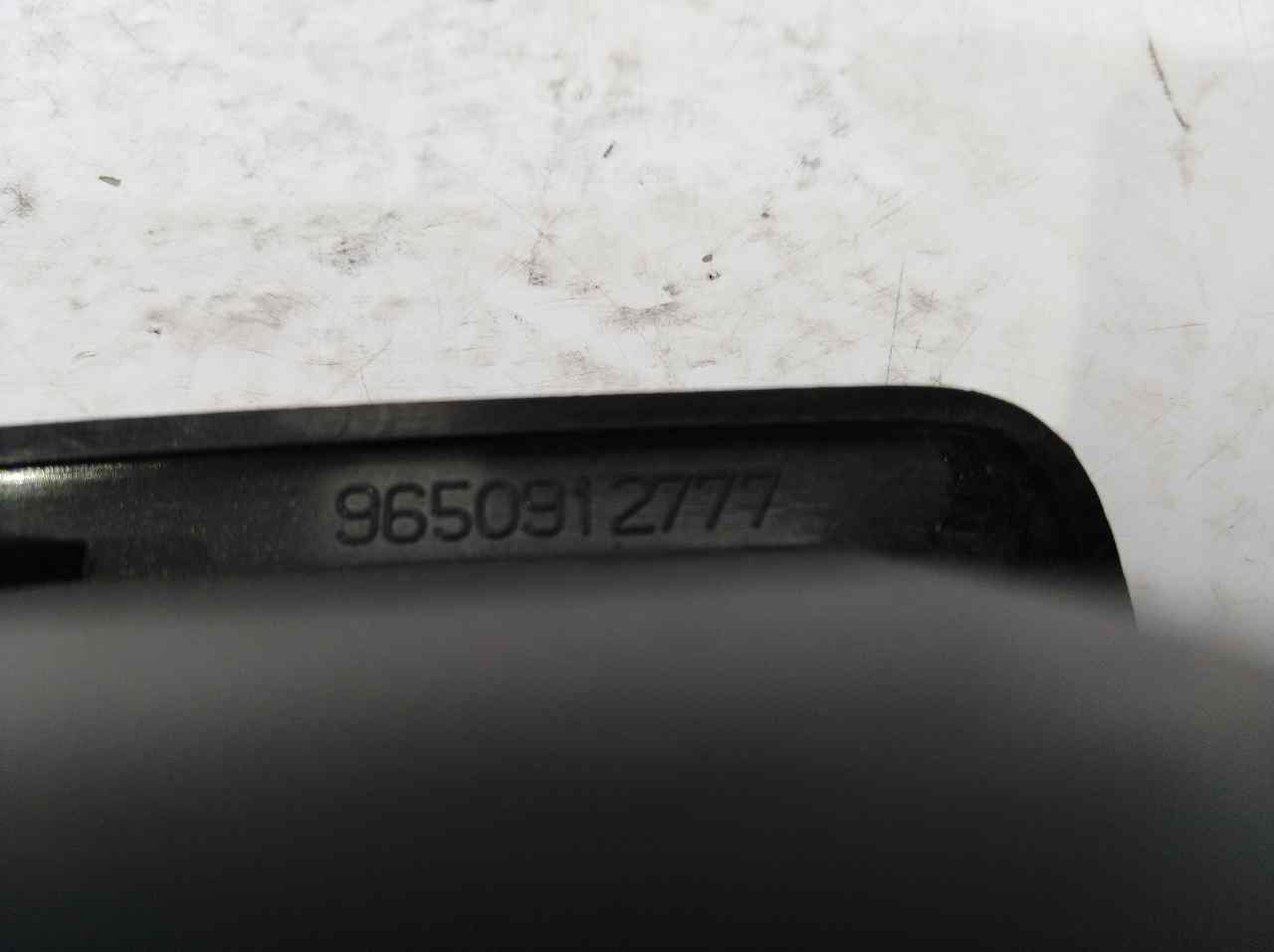 CITROËN C4 2 generation (2010-2024) Comutator de control geam ușă  dreapta spate 9650912777 25304733