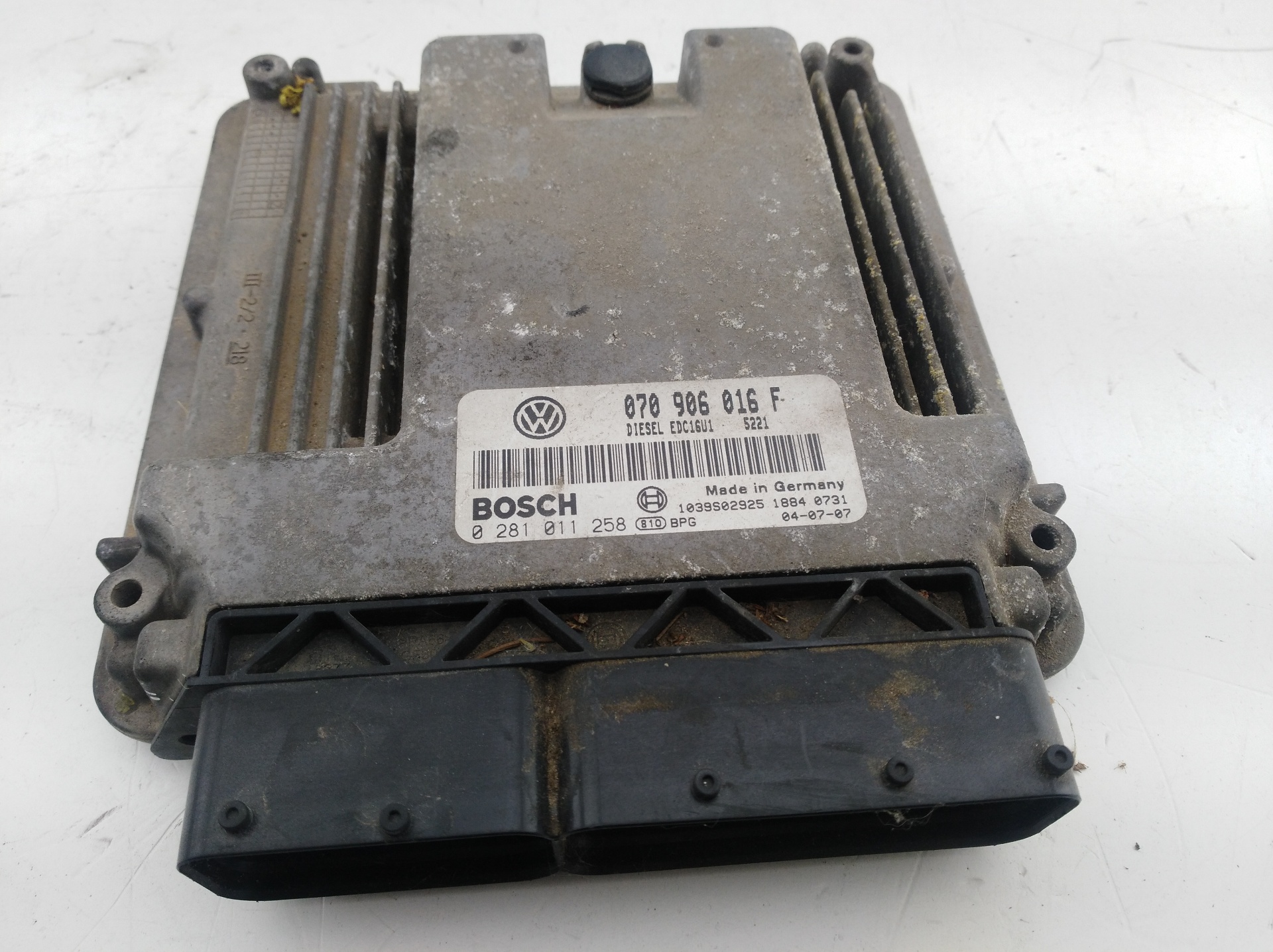 VOLKSWAGEN Touareg 1 generation (2002-2010) Engine Control Unit ECU 0281011258, 0281011258, 0281011258 24666635