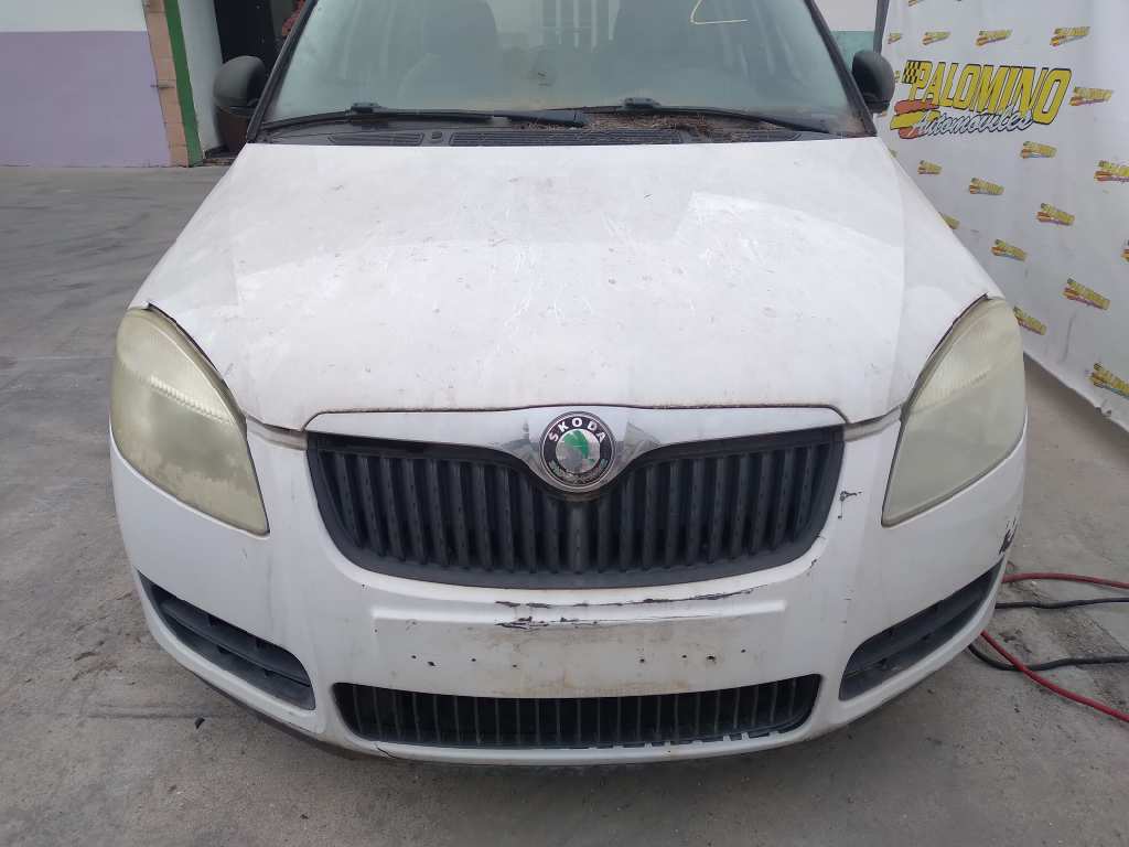 SKODA Roomster 5J  (2010-2015) Фонарь задний левый 5J7945095, 5J7945095, 5J7945095 19286936