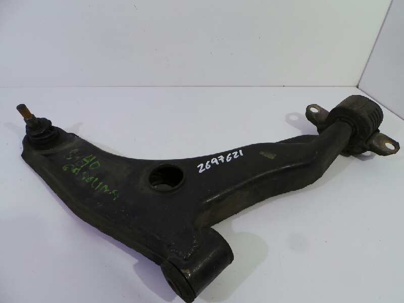 VOLVO S40 1 generation (1996-2004) Front Right Arm 30863987, 30883989, 30864209 24664276