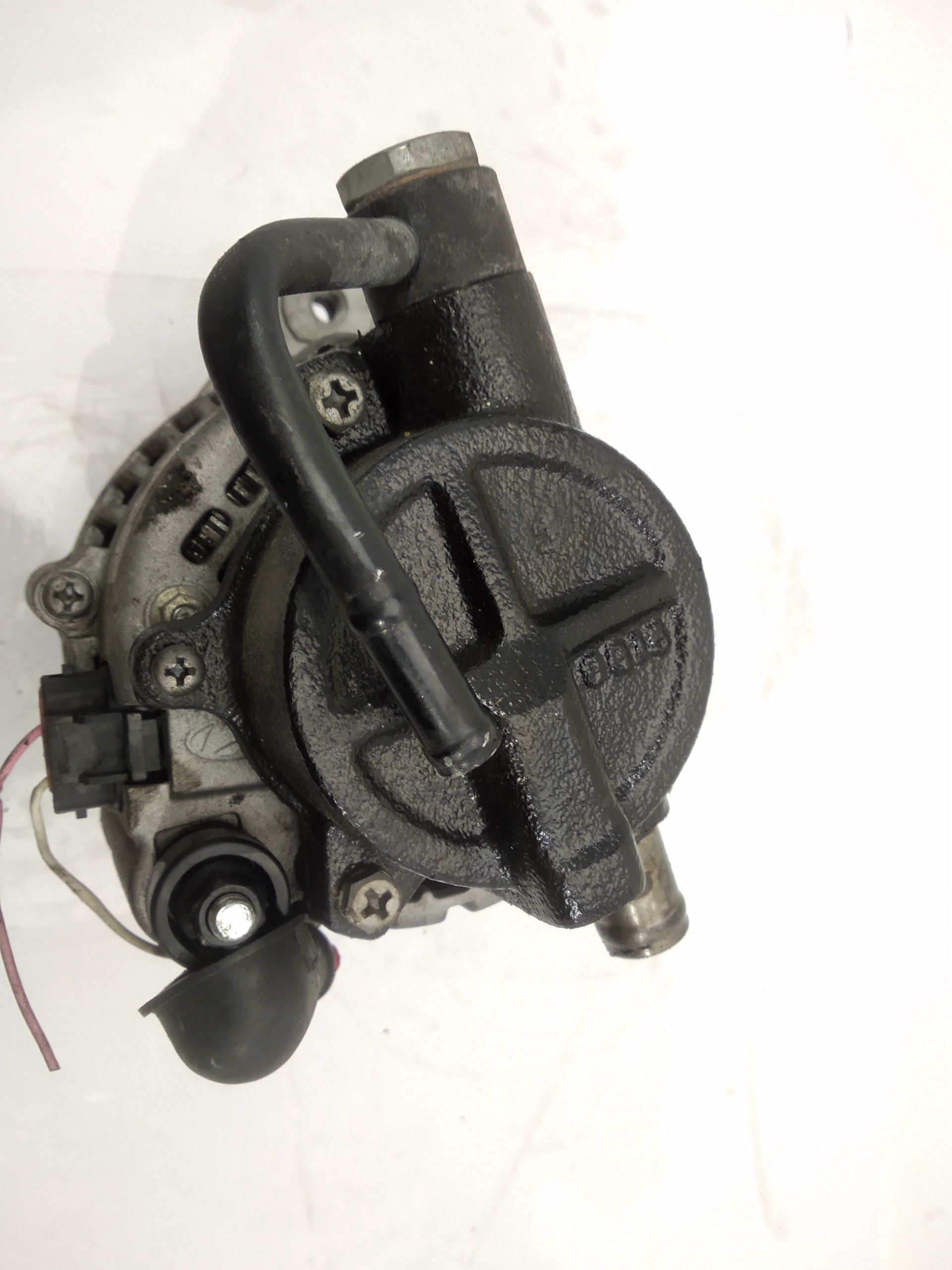 HYUNDAI Tucson 1 generation (2004-2010) Alternator 3730027013,3730027013,3730027013 24513588