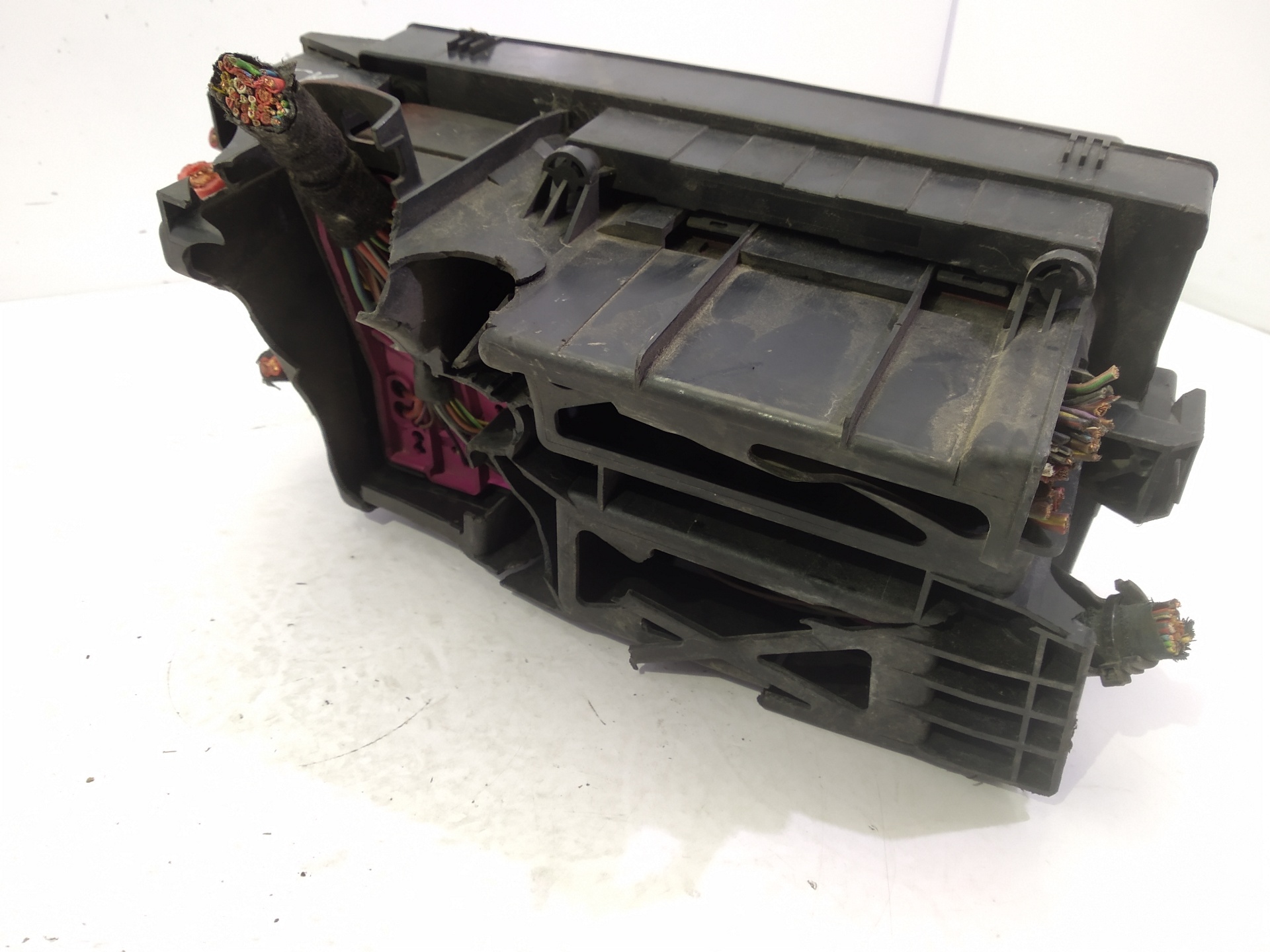 OPEL Astra J (2009-2020) Fuse Box 13206754 25304976