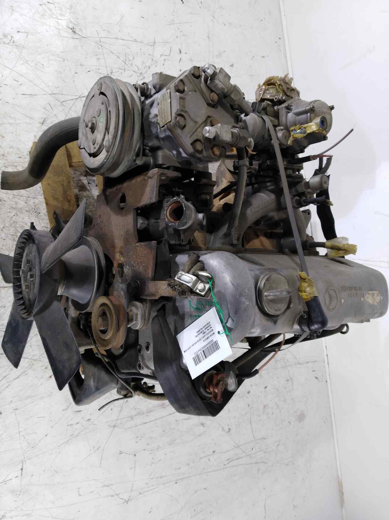 MERCEDES-BENZ W123 1 generation (1975-1985) Moottori 115954, 115954, 115954 24512774