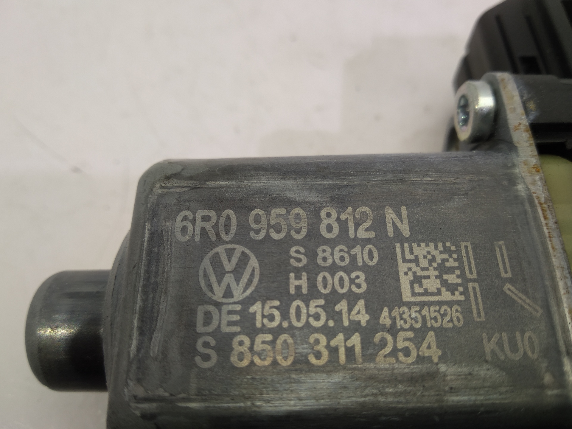 VOLKSWAGEN Polo 5 generation (2009-2017) Aizmugurējo labo durvju loga vadības motorīts 6R0959812N, 6R0959812N, 6R0959812N 24514404