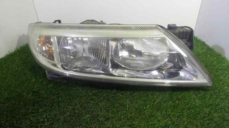 RENAULT Laguna 2 generation (2001-2007) Pravé predné svetlo 8200002847,8200002847,8200002847 18929970