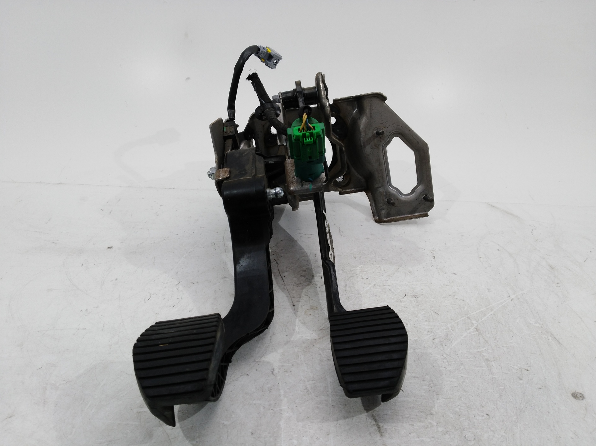 PEUGEOT 208 Peugeot 208 (2012-2015) Clutch Pedal 9683756680,9683756680 19322968