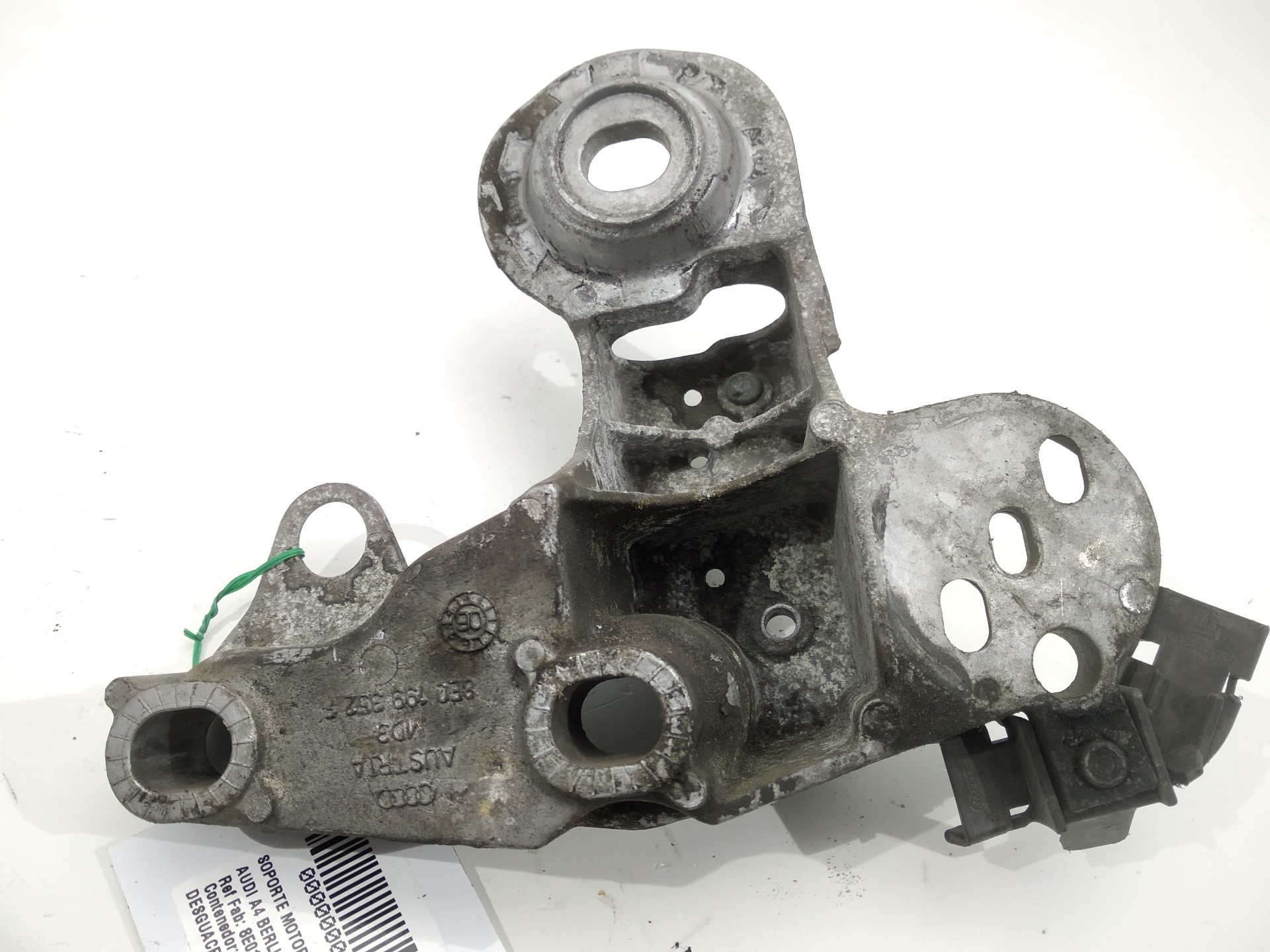 AUDI A4 B7/8E (2004-2008) Right Side Engine Mount 8E0199352F,8E0199352F,8E0199352F 24512894