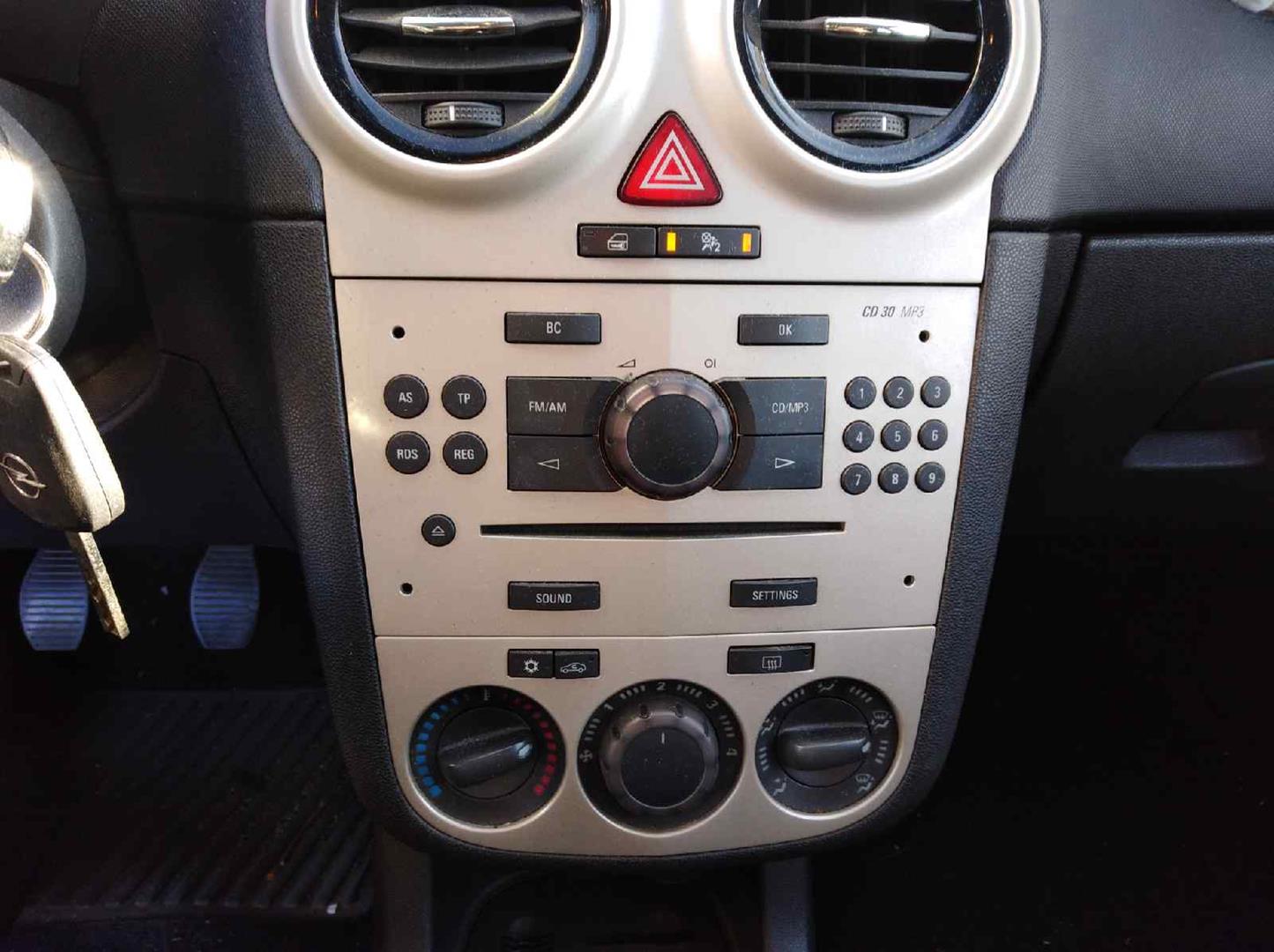 OPEL Corsa D (2006-2020) Front Left Wheel Hub 95524780, 95524780, 95524780 24489509