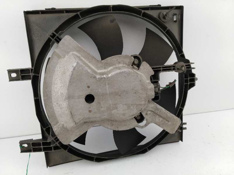 NISSAN Primera P11 (1996-2002) Difūzoriaus ventiliatorius 921202F214, 921202F214, 921202F214 19284914