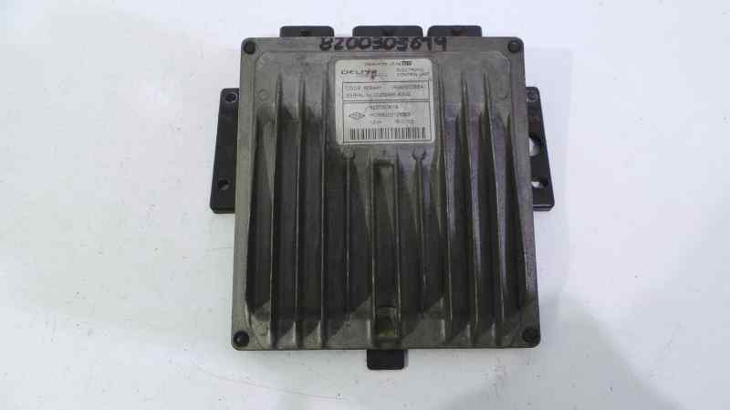 RENAULT Clio 2 generation (1998-2013) Motorstyrenhet ECU 8200303619 19114303