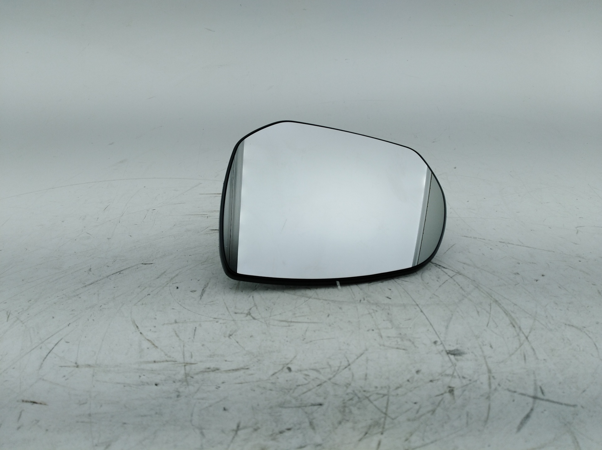 CITROËN C4 2 generation (2010-2024) Стекло зеркала передней левой двери 105.0736018 24668167