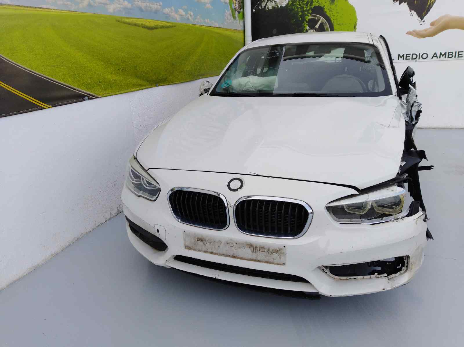 BMW 1 Series F20/F21 (2011-2020) Muzikos grotuvas su navigacija 9399442, 9399442, 9399442 19251680