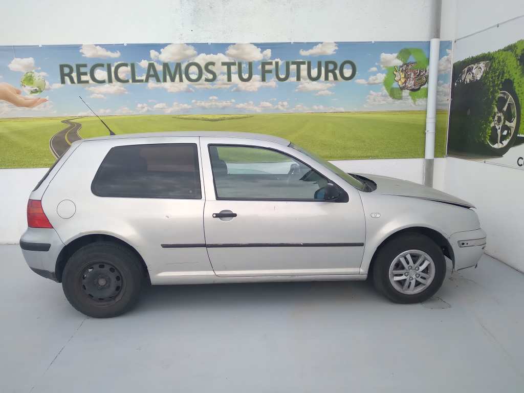 VOLKSWAGEN Bora 1 generation (1998-2005) Насос гидроусилителя 1J0422154B, 1J0422154B 19263318