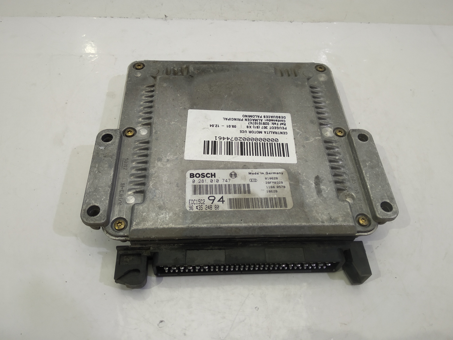 LADA Engine Control Unit ECU 0281010747 25304539