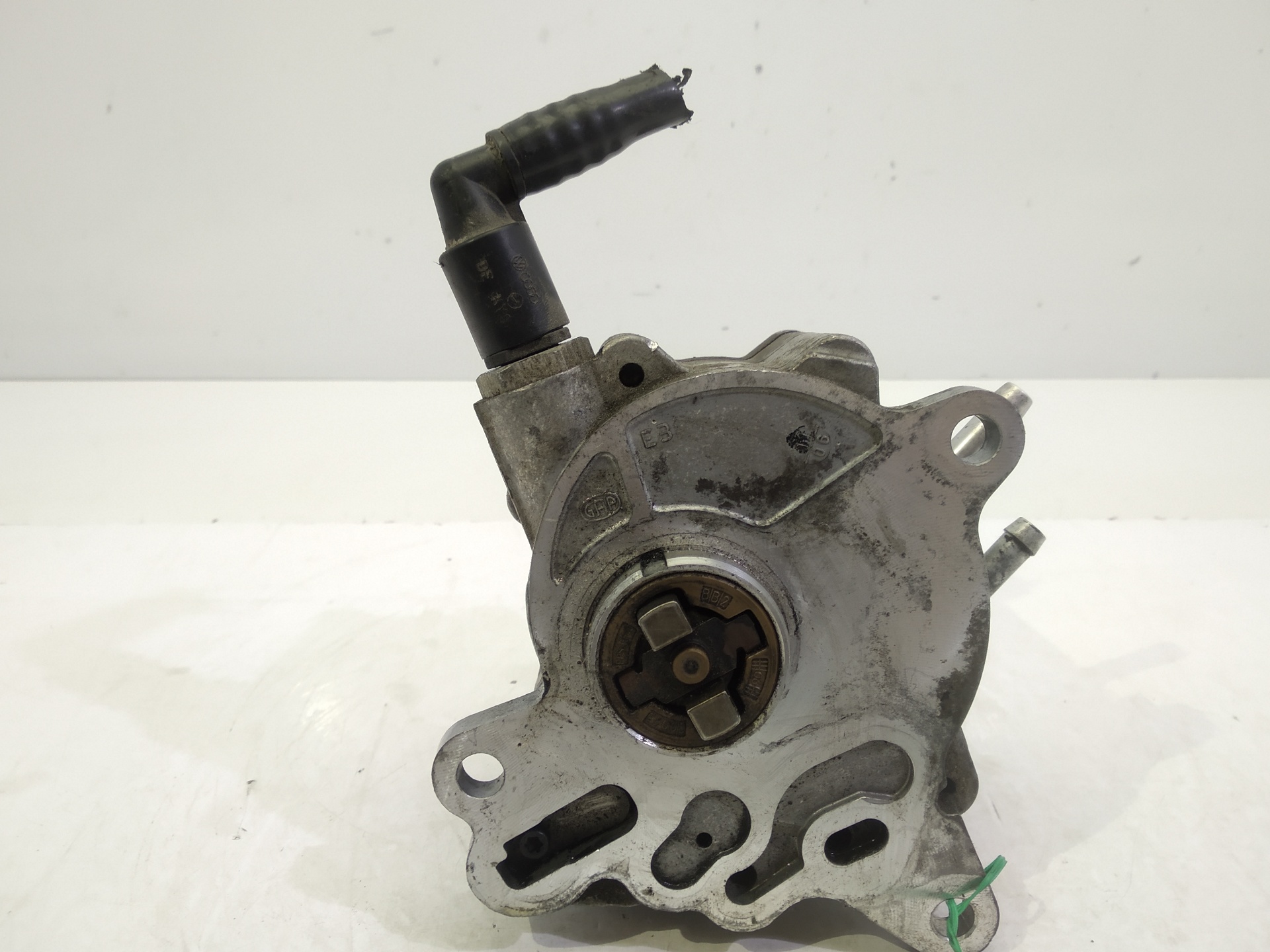 AUDI A3 8P (2003-2013) Vacuum Pump 03G145209C 25300504