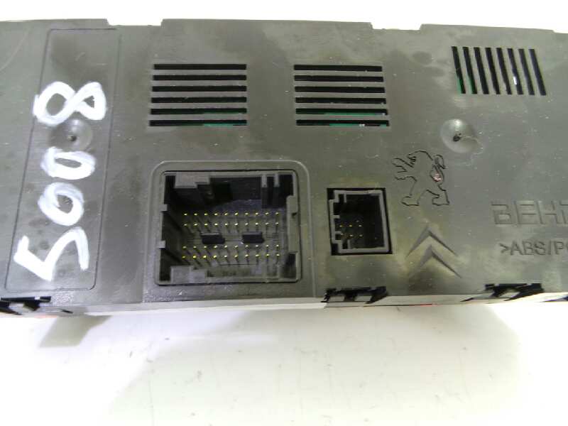 PEUGEOT 5008 1 generation (2009-2016) Climate  Control Unit 96738323XT, 96738323XT 19179928