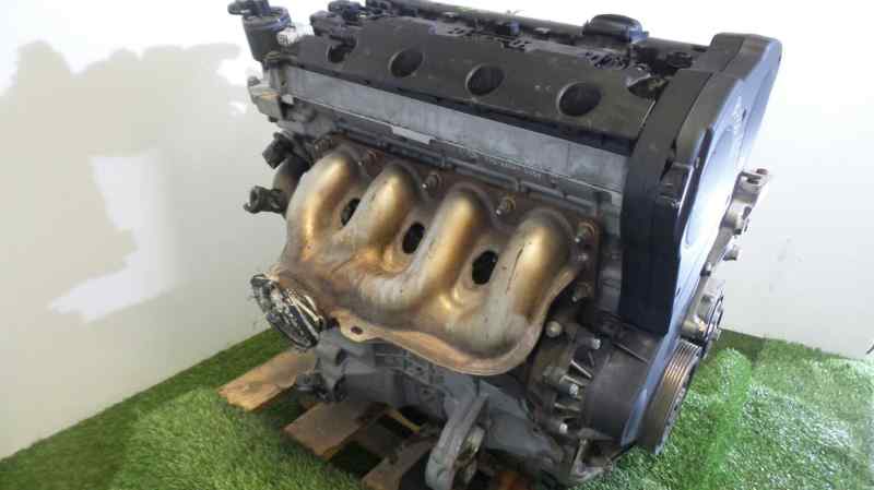 CITROËN C5 1 generation (2001-2008) Motor 6FZ 18851442