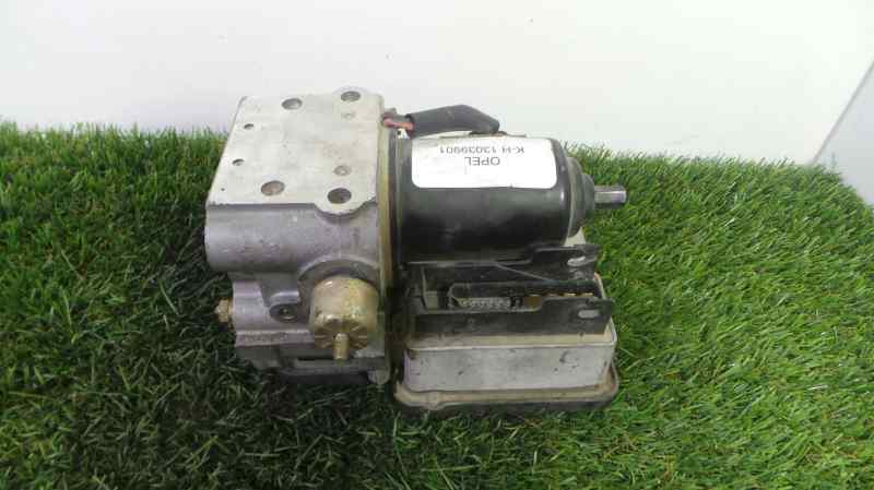 OPEL Vectra B (1995-1999) ABS Pump 13039901, 13039901, 13039901 24664060