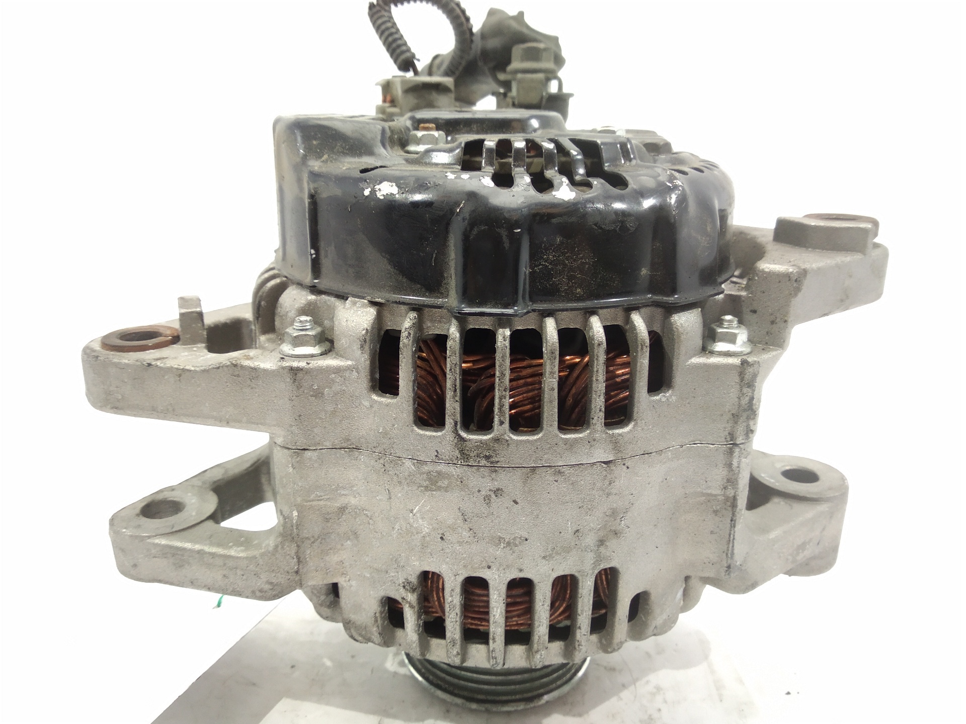 KIA Sorento 1 generation (2002-2011) Alternator 373004A300,373004A300,373004A300 24513472