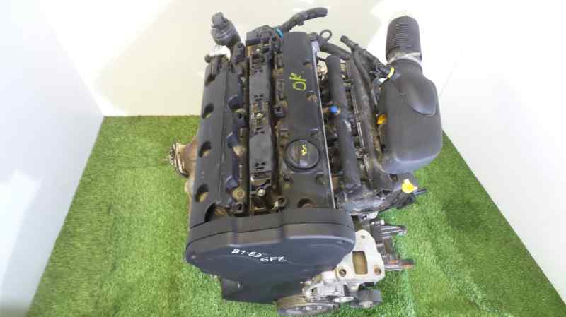 CITROËN C5 1 generation (2001-2008) Motor 6FZ 18851442