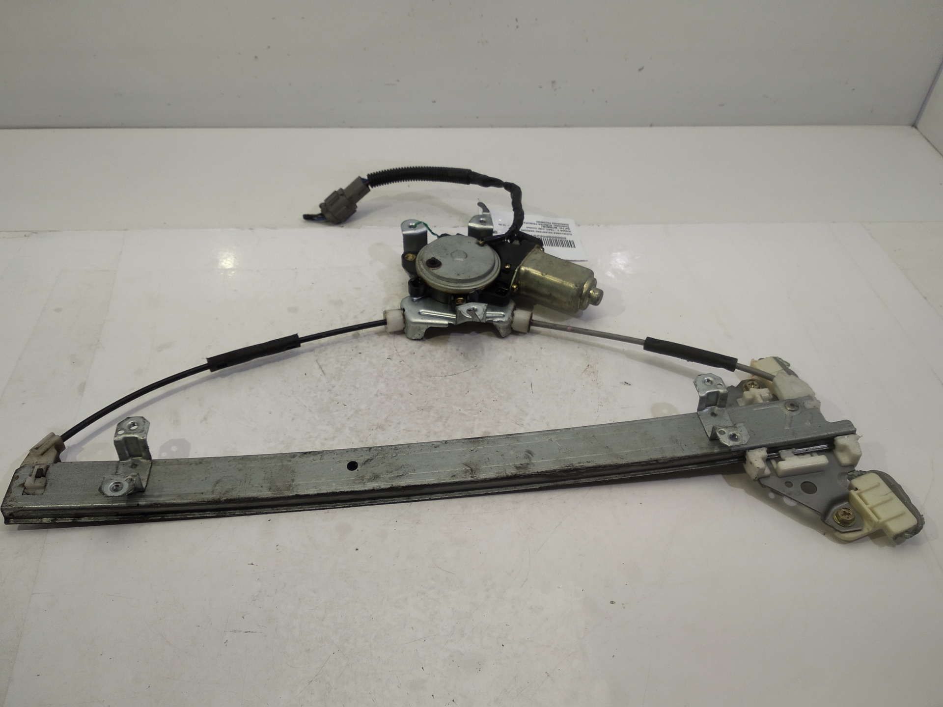 NISSAN X-Trail T30 (2001-2007) Front Right Door Window Regulator 807308H301 25305181