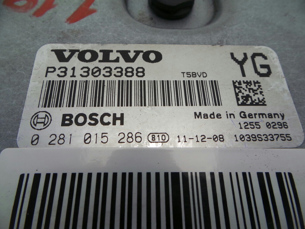 VOLVO V50 1 generation (2003-2012) Calculateur d'unité de commande du moteur 31303388, 31303388, 31303388 19271467