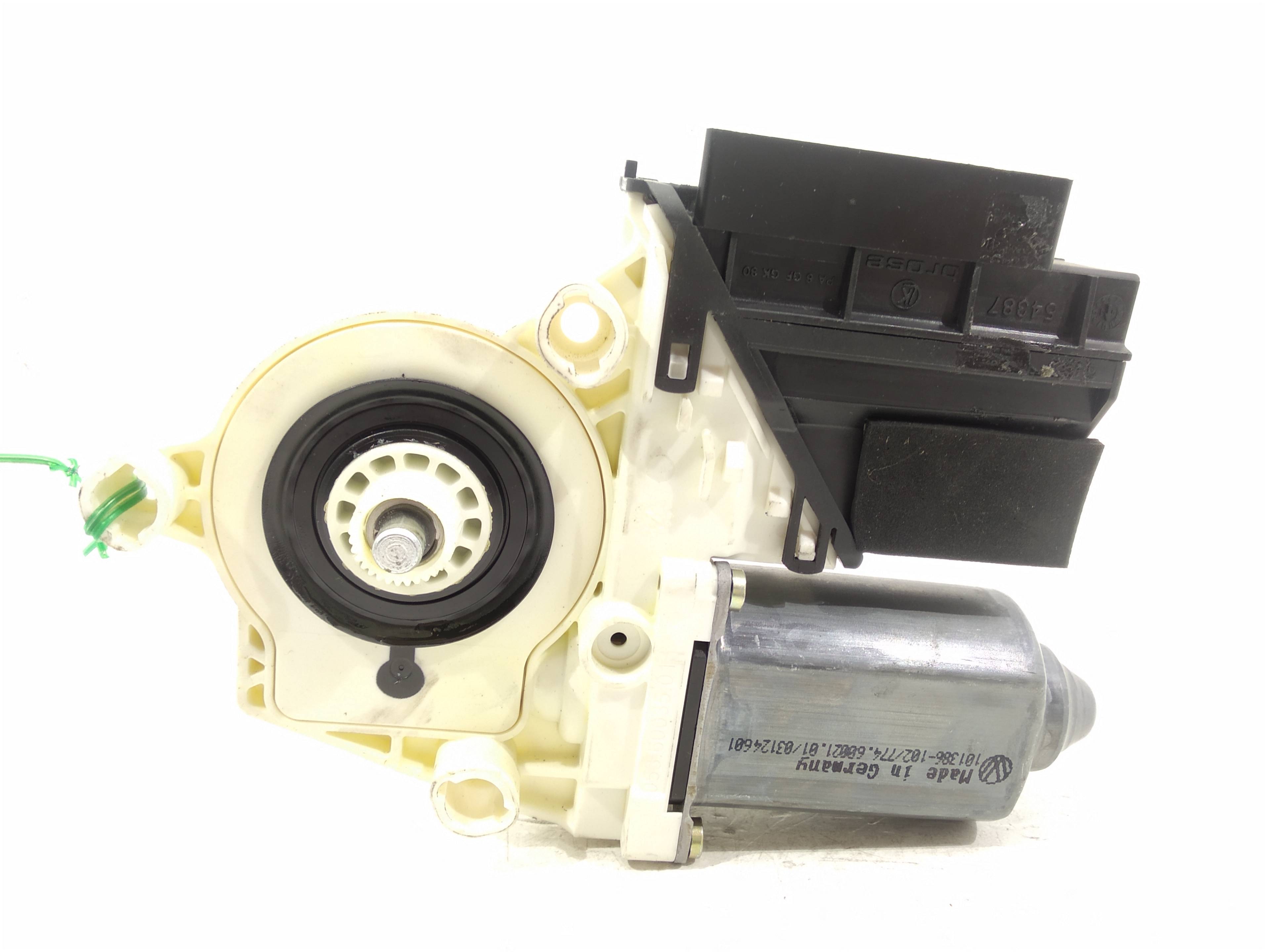 SEAT Ibiza 3 generation (2002-2008) Moteur de commande de vitre de porte avant droite 0536003501 25297325