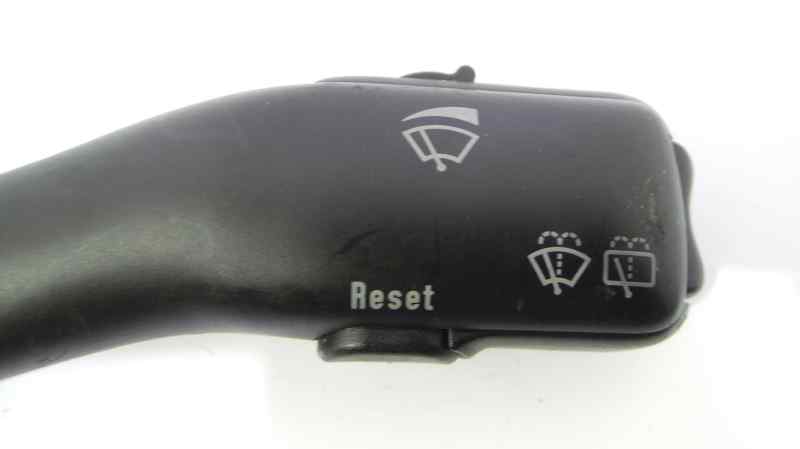 SEAT Leon 1 generation (1999-2005) Indikeringstorkarspaksbrytare 4B0953503H, 4B0953503H, 4B0953503H 19127910