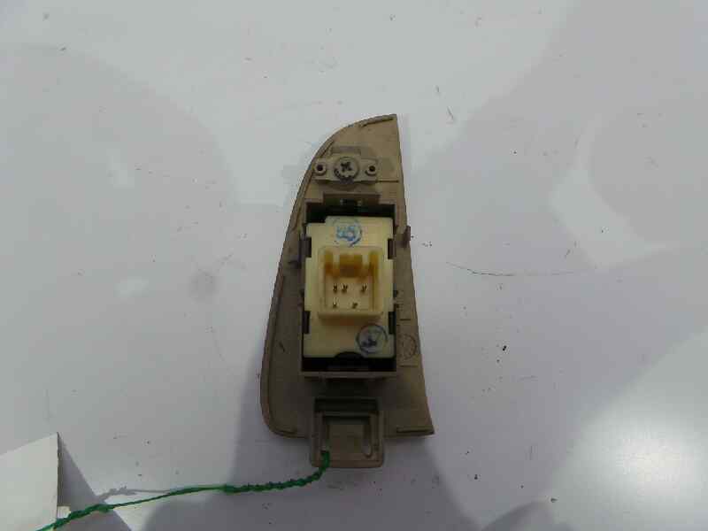 TOYOTA Avensis 2 generation (2002-2009) Rear Right Door Window Control Switch 7427205020, 7427205020 19177662