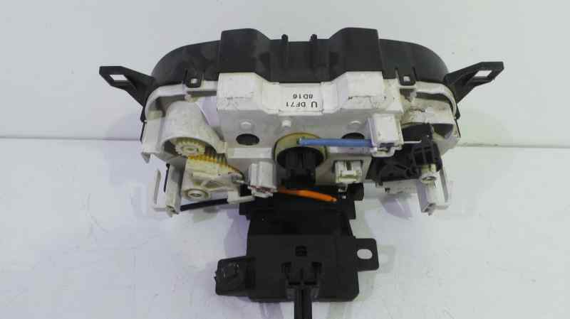 MAZDA 2 2 generation (2007-2014) Klimakontrollenhet UDF71 19118845