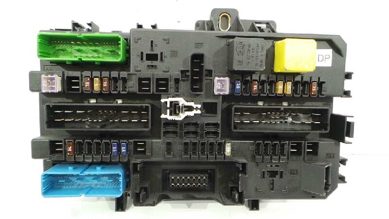 OPEL Astra J (2009-2020) Fuse Box 13181278,13181278 25287901