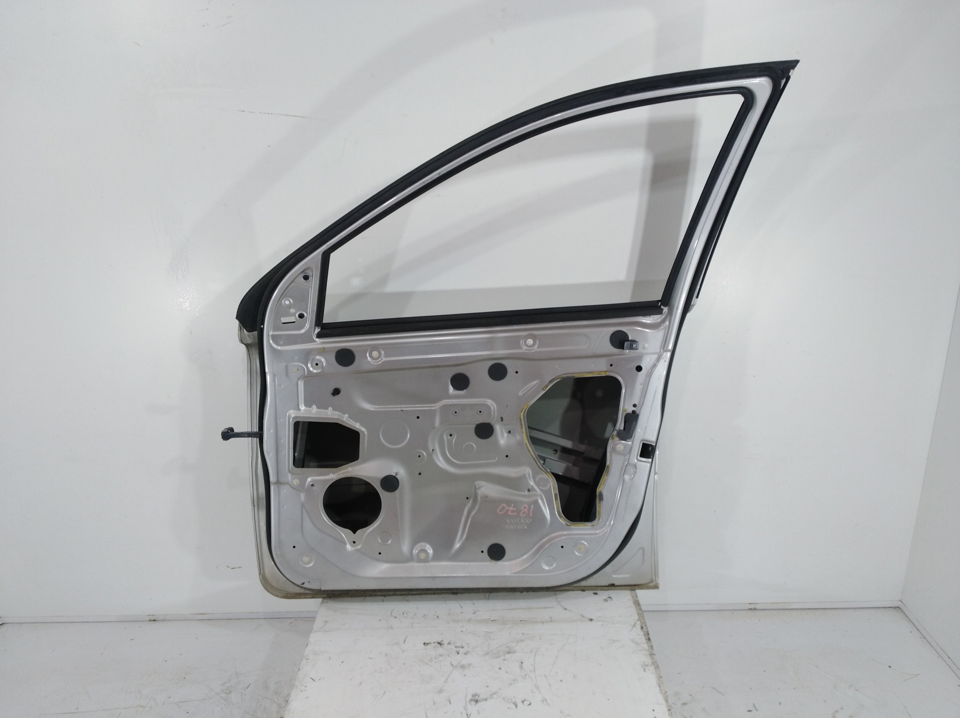 VOLVO XC90 1 generation (2002-2014) Porte avant droite 31385357 24547042