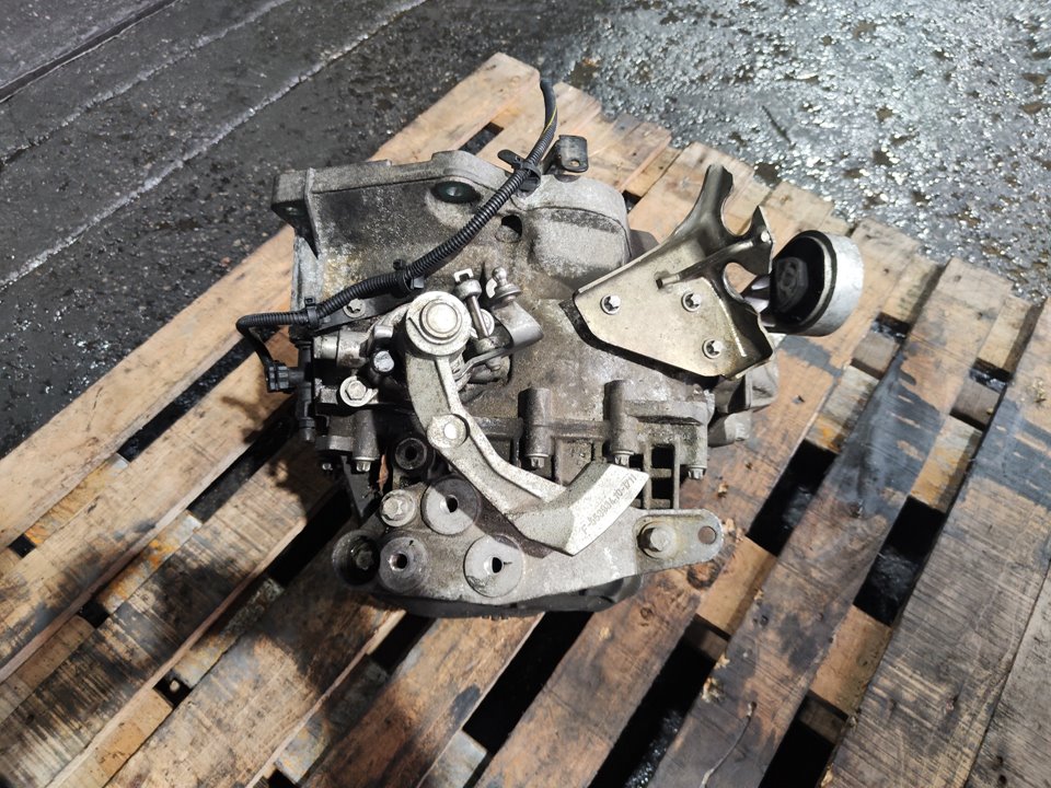 FORD USA Corsa D (2006-2020) Gearbox 55193621 23881352