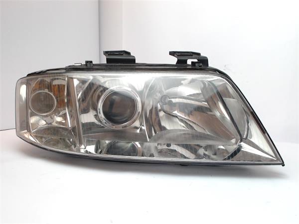 AUDI A6 C5/4B (1997-2004) Front Right Headlight 5DV00776015,14846800 20500673