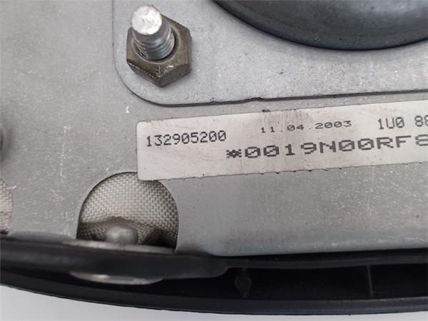 SKODA Octavia 1 generation (1996-2010) Steering Wheel Airbag 132905200 22523962