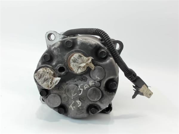 CITROËN C5 1 generation (2001-2008) Air Condition Pump 1106F 20504699