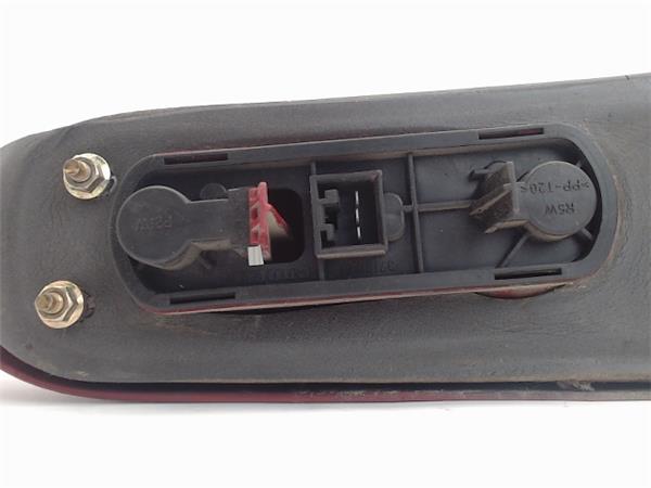 Piloto trasero derecho 60603944 de Alfa romeo 146 0-2001 - pieza usada
