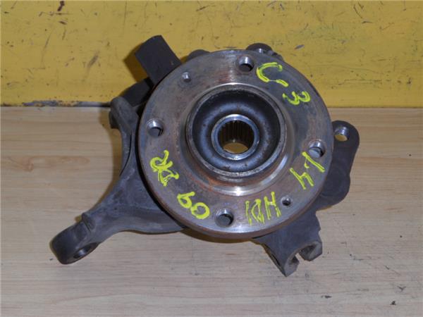 CITROËN C3 3 generation (2016-2024) Front Right Wheel Hub 20495318