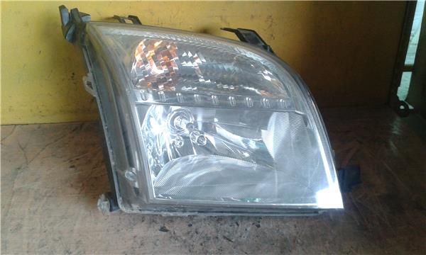 FORD Focus 1 generation (1998-2010) Front Right Headlight 24985909