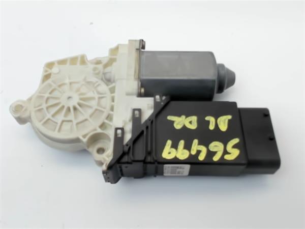 SEAT Leon 1 generation (1999-2005) Motor de control geam ușă dreapta față F005S00048 25160580